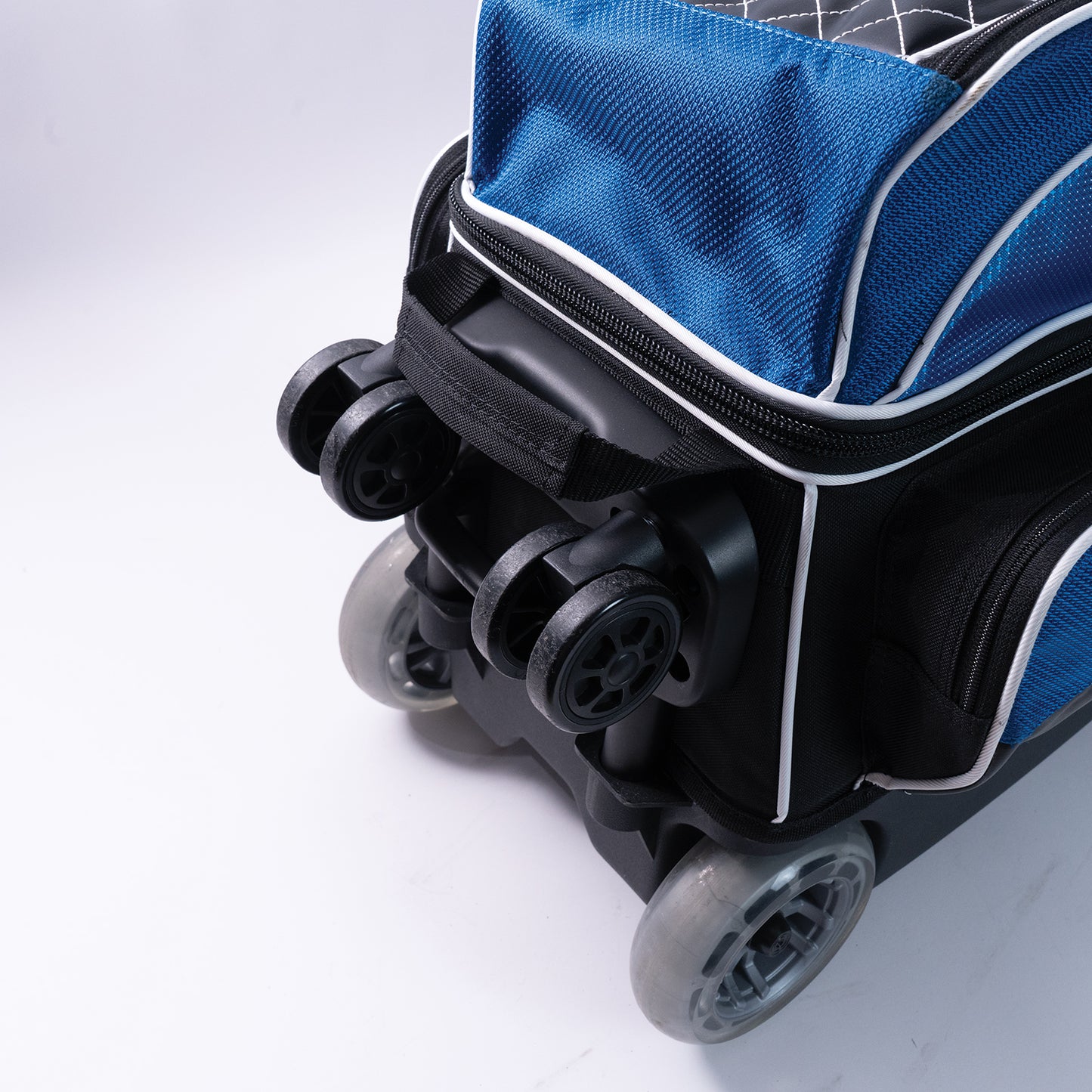 KR Royal Flush 360 Triple Roller Royal