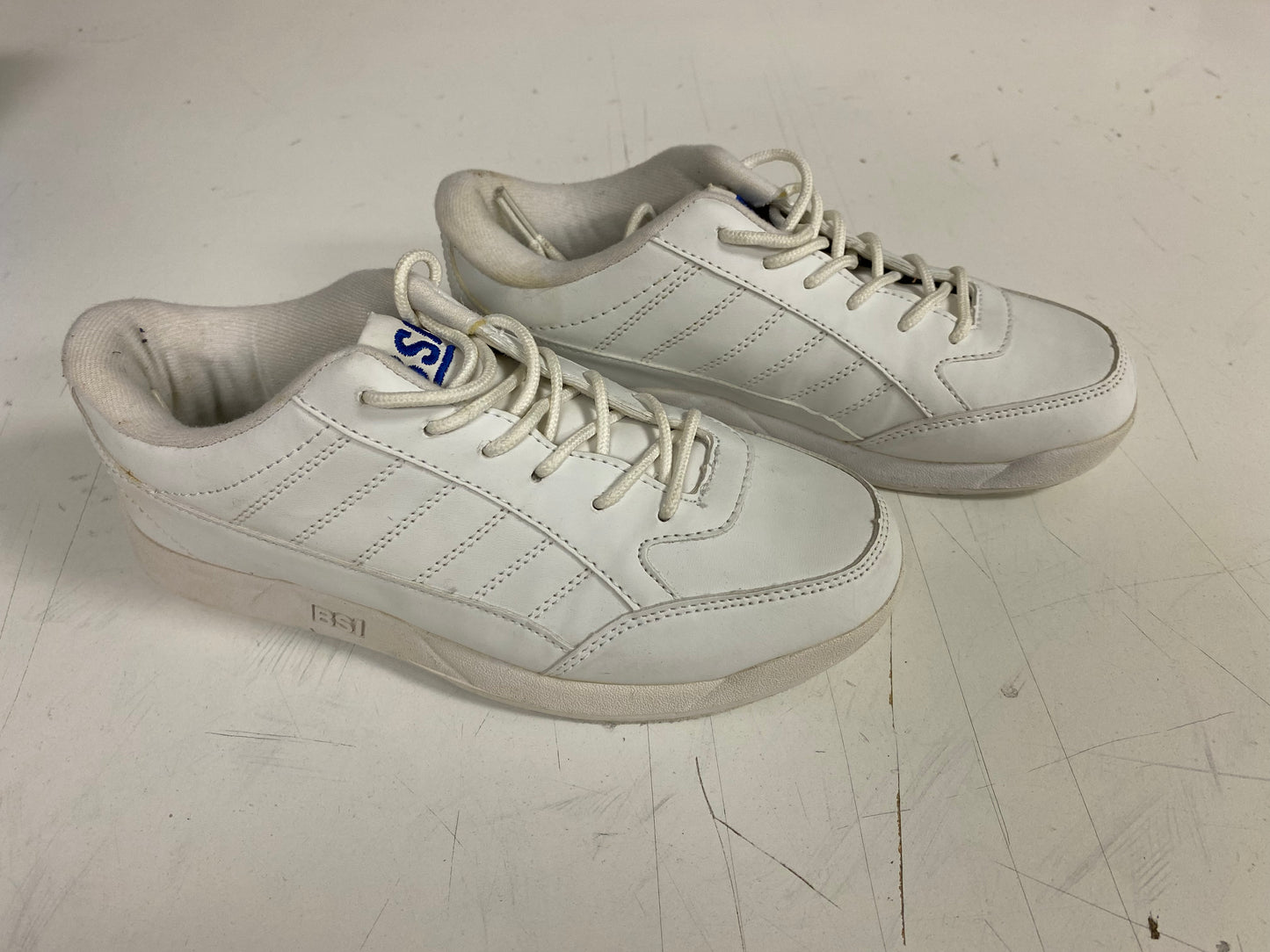 BSI Boy's Sport White/Blue Youth Bowling Shoes | USED