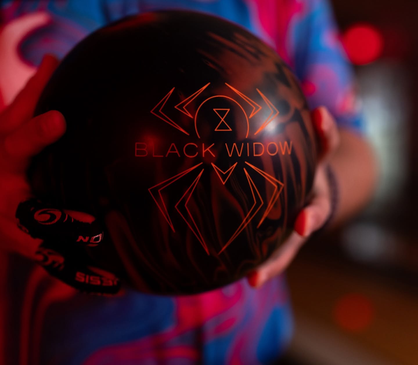 Hammer Black Widow 3.0 Bowling Ball – Bowling World